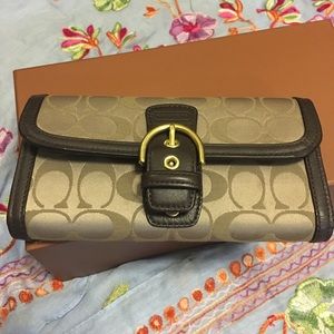 Coach wallet